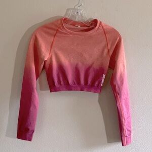 Gymshark Pink Ombre Cropped fitted long sleeve Top
#25.01.05